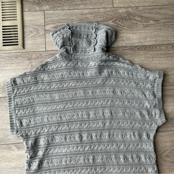 Eight Eight Eight Crowl Neck  Cable Knit Dolman Sleeve Sweater Tunics - Picture 11 of 14